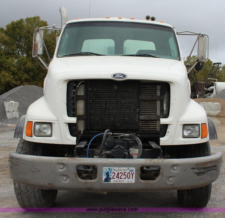 image for item J4298 1998 Ford LT8513 Louisville 113 mixer truck