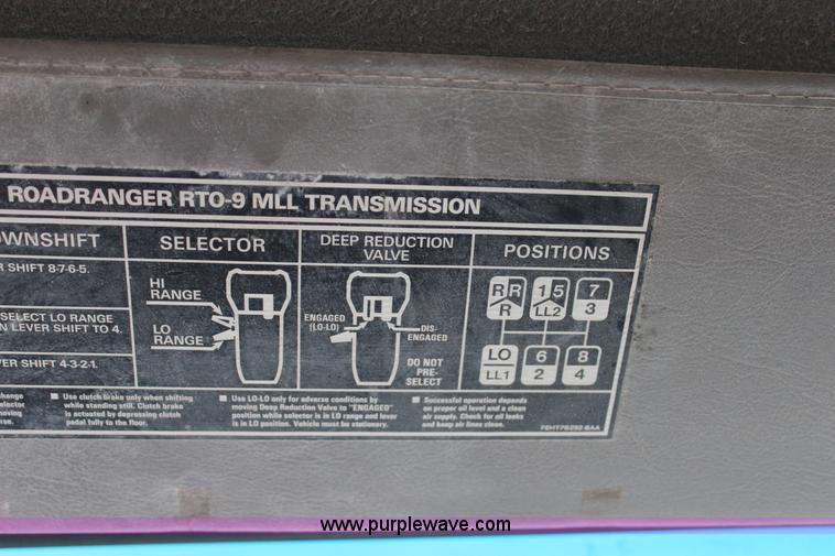 image for item J4298 1998 Ford LT8513 Louisville 113 mixer truck