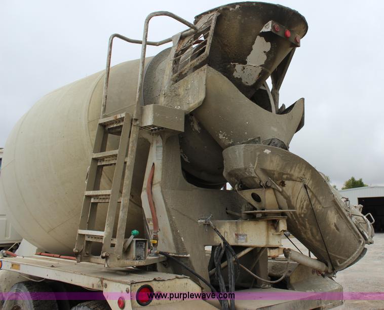 image for item J4298 1998 Ford LT8513 Louisville 113 mixer truck