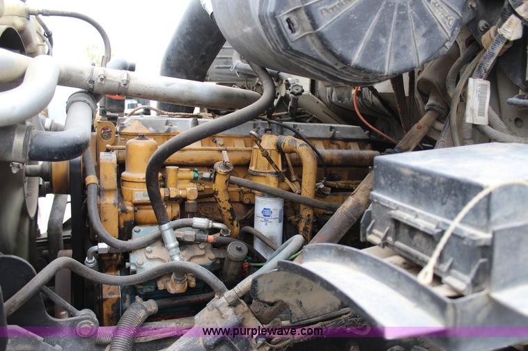 image for item J4298 1998 Ford LT8513 Louisville 113 mixer truck