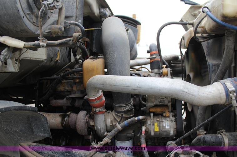 image for item J4298 1998 Ford LT8513 Louisville 113 mixer truck