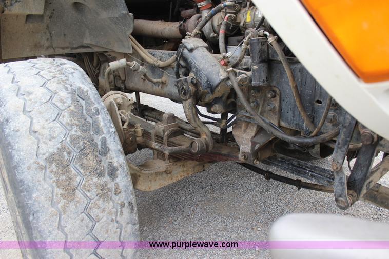 image for item J4298 1998 Ford LT8513 Louisville 113 mixer truck