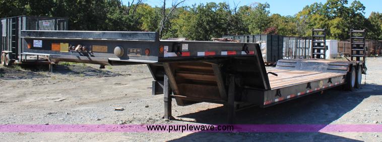 image for item J4330 2014 Viking VFDD46R18F35T equipment trailer