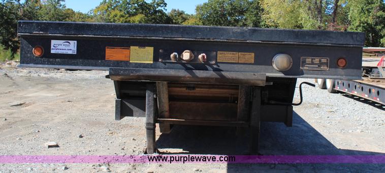 image for item J4330 2014 Viking VFDD46R18F35T equipment trailer