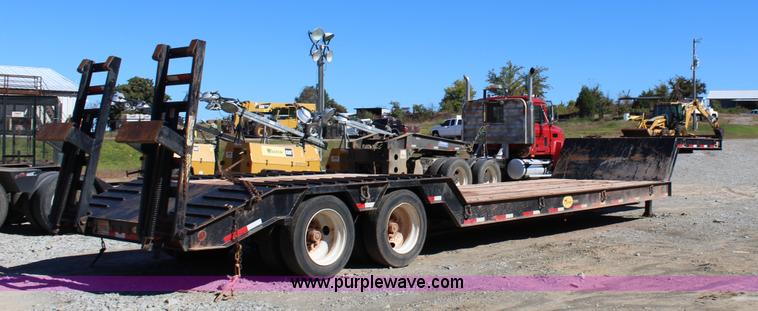 image for item J4330 2014 Viking VFDD46R18F35T equipment trailer