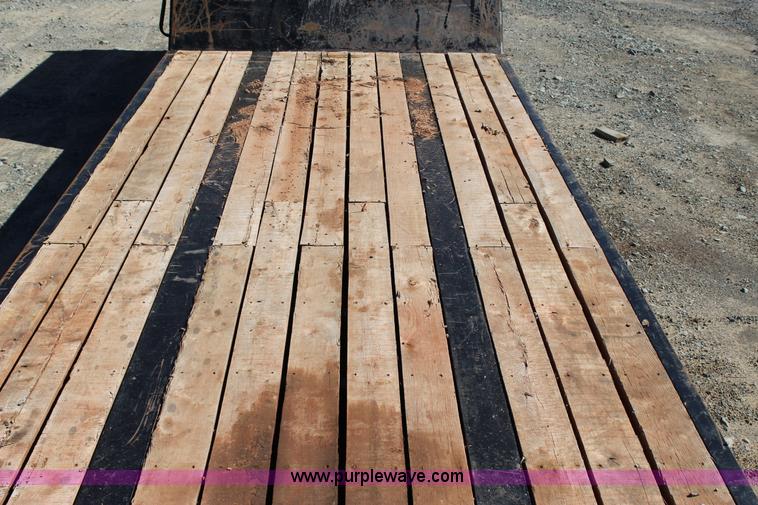 image for item J4330 2014 Viking VFDD46R18F35T equipment trailer