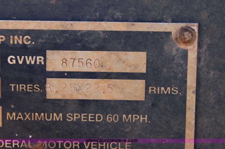 image for item J4330 2014 Viking VFDD46R18F35T equipment trailer