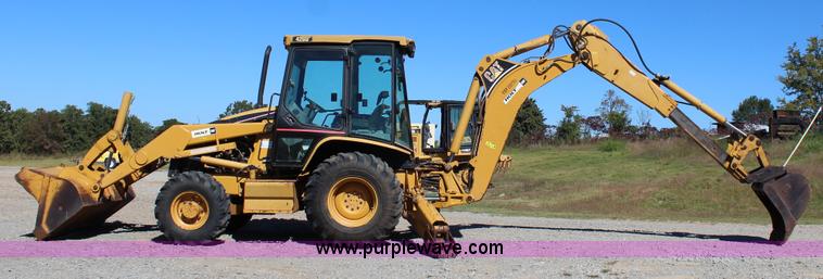 image for item J4331 2004 Caterpillar 420D backhoe