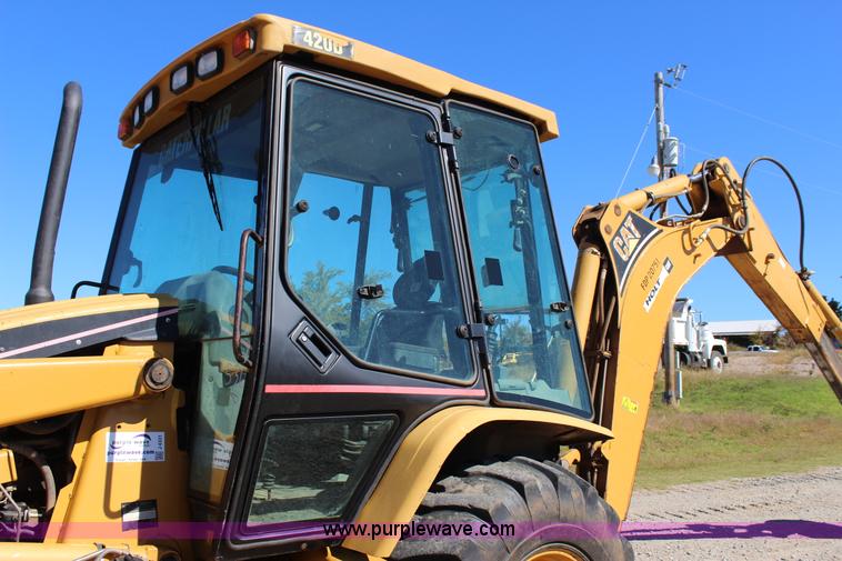 image for item J4331 2004 Caterpillar 420D backhoe