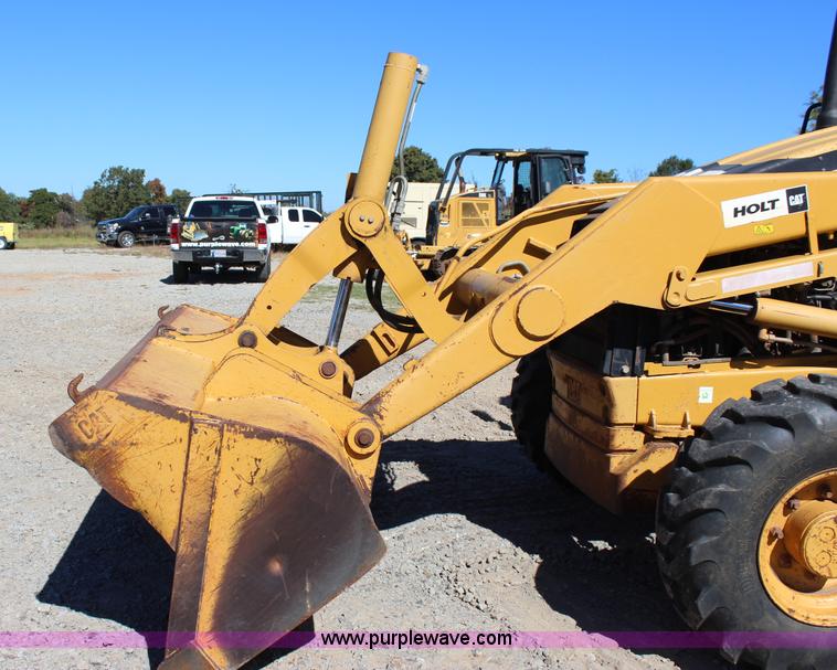 image for item J4331 2004 Caterpillar 420D backhoe
