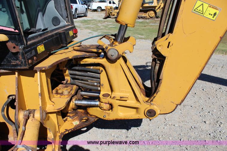 image for item J4331 2004 Caterpillar 420D backhoe