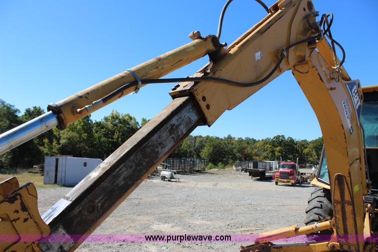 image for item J4331 2004 Caterpillar 420D backhoe