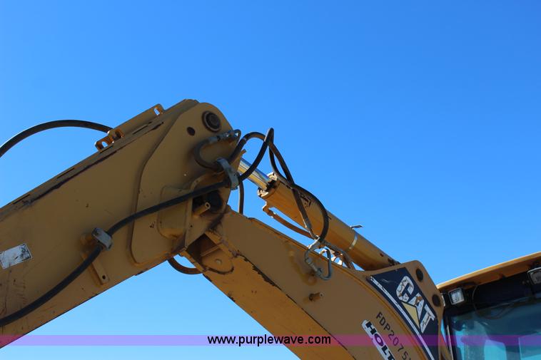 image for item J4331 2004 Caterpillar 420D backhoe