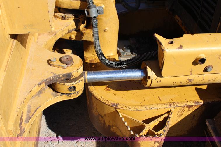 image for item J4332 2009 Caterpillar D6K XL dozer