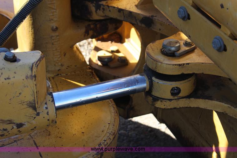 image for item J4332 2009 Caterpillar D6K XL dozer