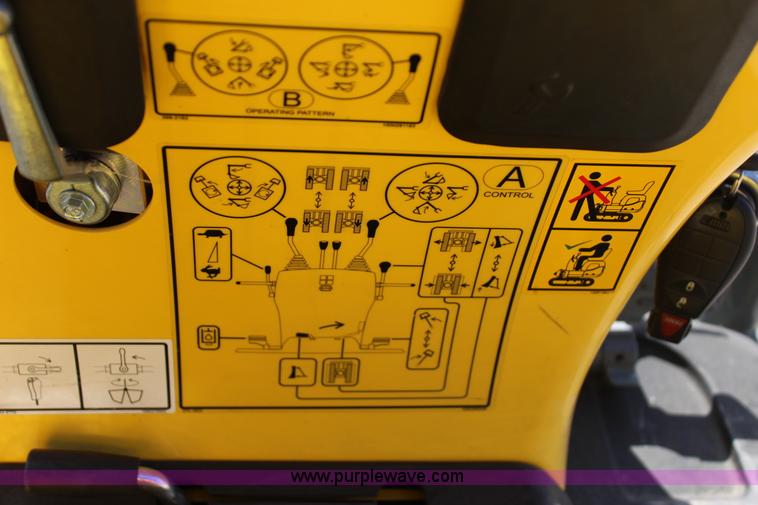 image for item J4367 2013 Wacker Neuson 803 mini excavator