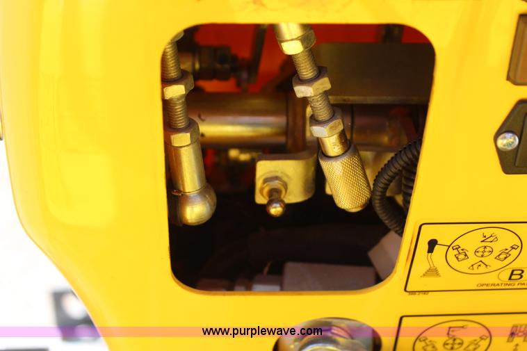 image for item J4367 2013 Wacker Neuson 803 mini excavator