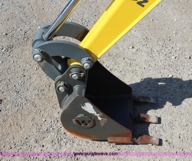 image for item J4367 2013 Wacker Neuson 803 mini excavator