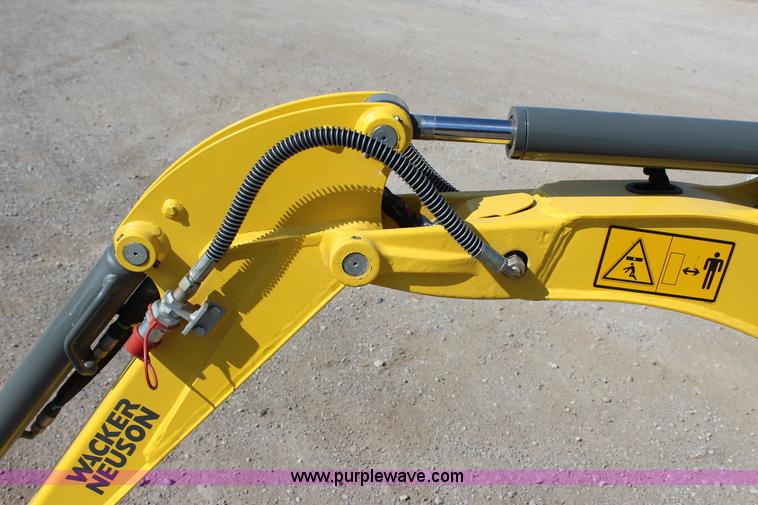 image for item J4367 2013 Wacker Neuson 803 mini excavator