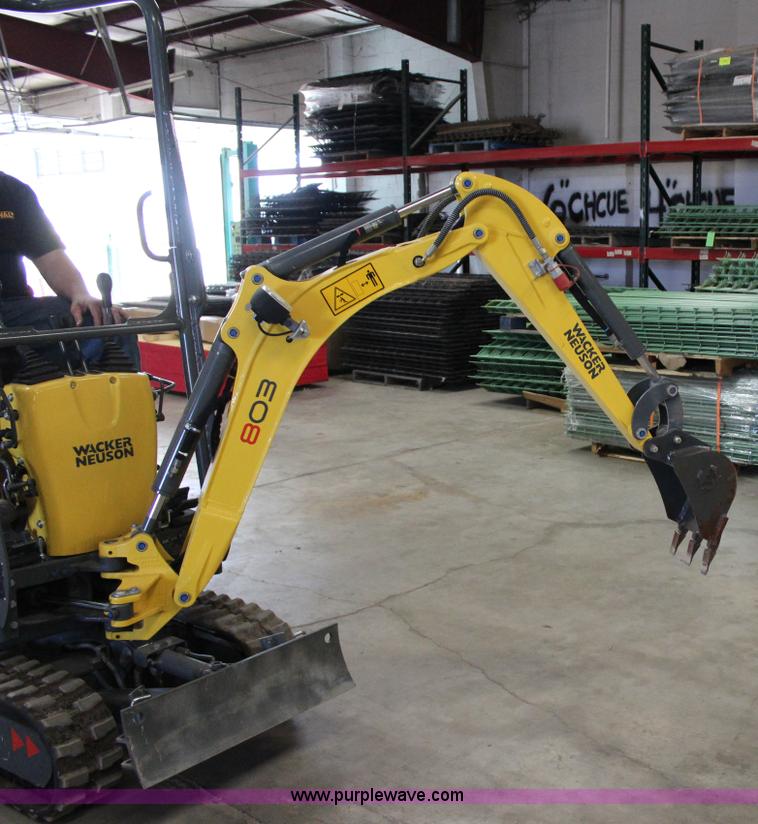 image for item J4367 2013 Wacker Neuson 803 mini excavator