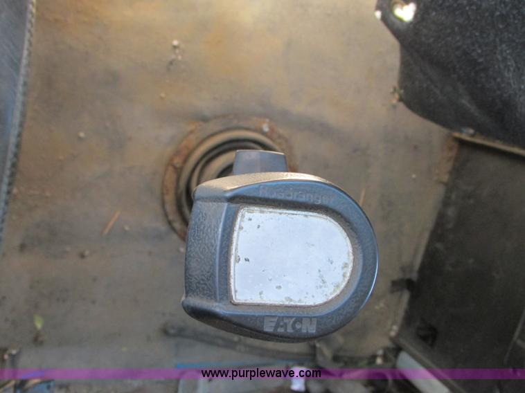 image for item J8726 1987 Volvo White WIM semi truck