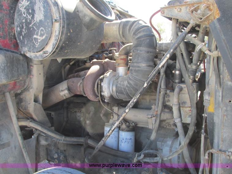 image for item J8726 1987 Volvo White WIM semi truck