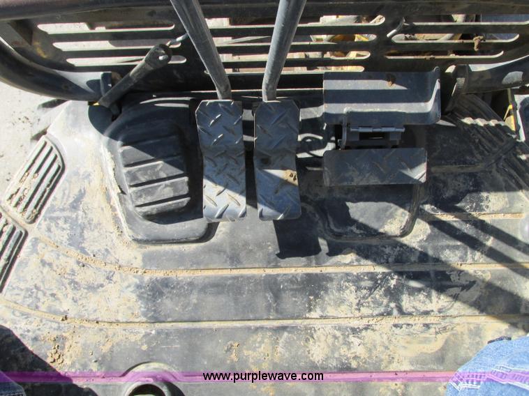 image for item J8736 2003 Komatsu PC35MR mini excavator