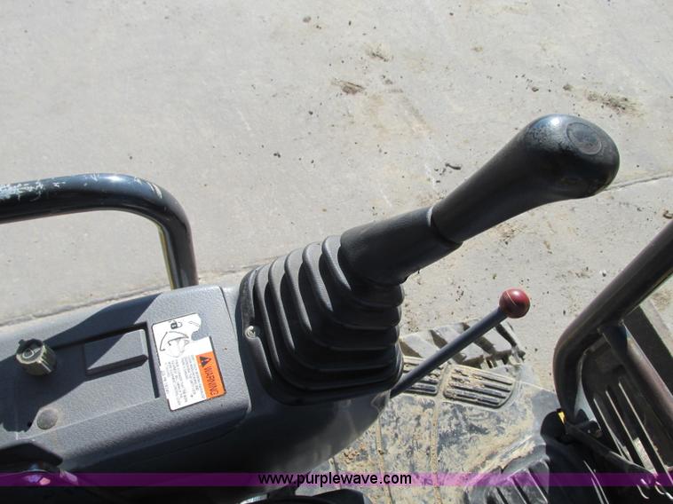 image for item J8736 2003 Komatsu PC35MR mini excavator