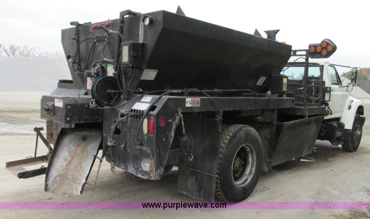 image for item J8738 1995 Ford F800 asphalt patch truck