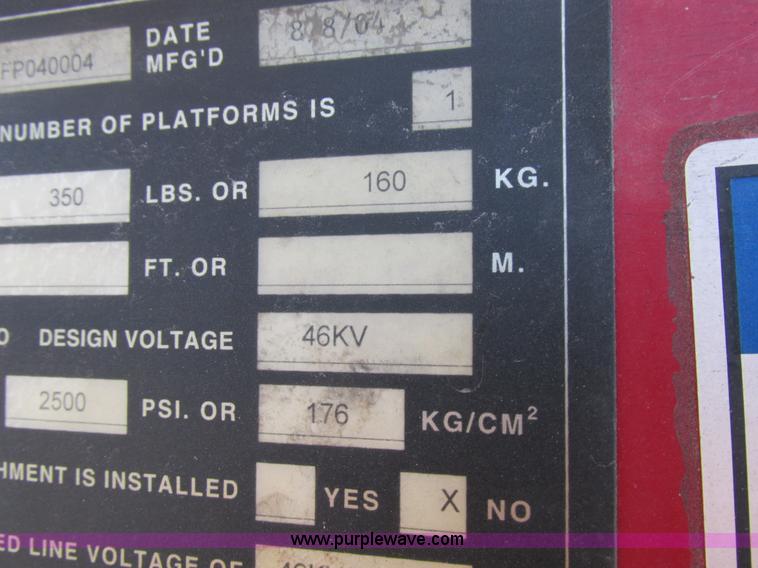 image for item K2211 2005 International DuraStar 4400 bucket truck