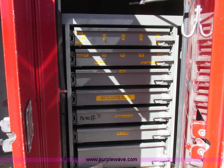 image for item K2212 2005 GMC C8500 digger derrick truck