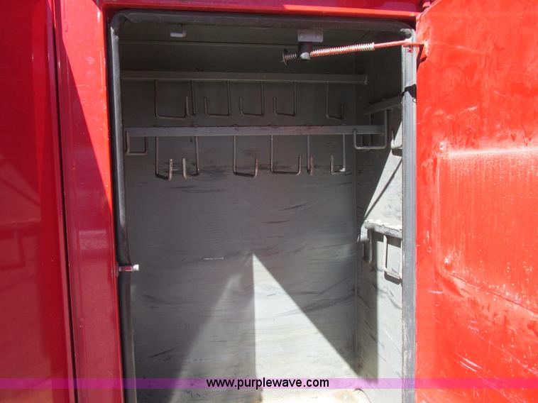 image for item K2212 2005 GMC C8500 digger derrick truck