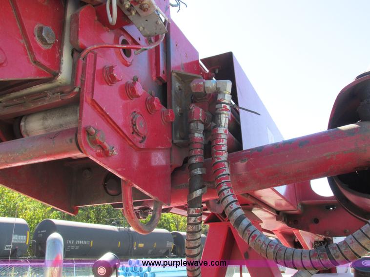 image for item K2212 2005 GMC C8500 digger derrick truck