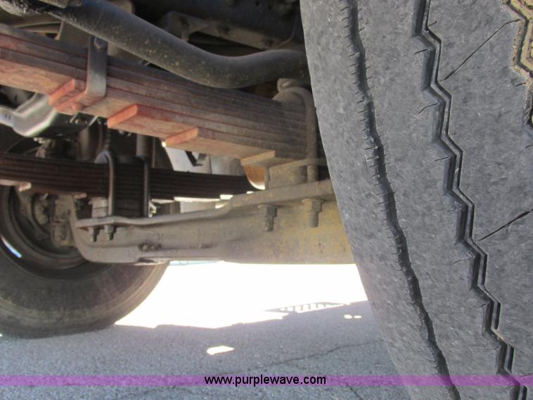 image for item K2212 2005 GMC C8500 digger derrick truck