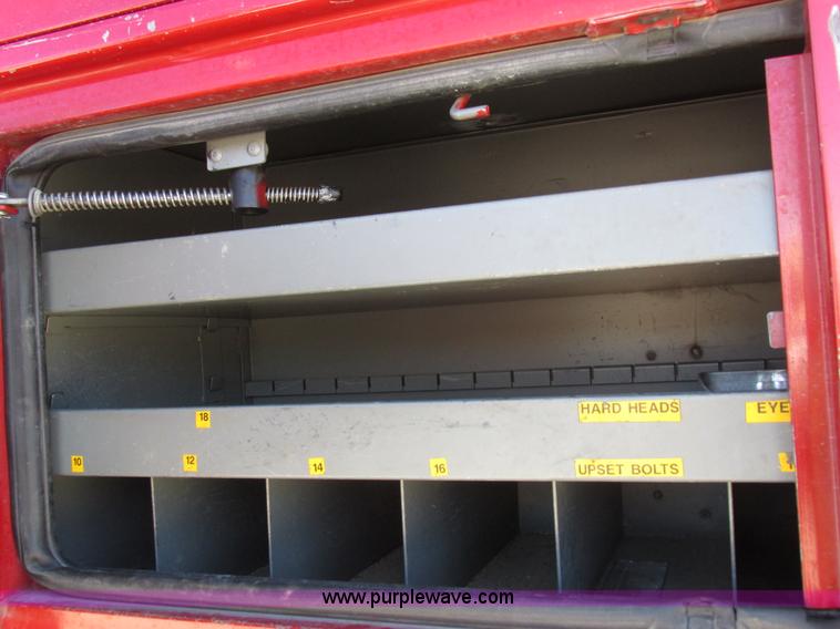 image for item K2212 2005 GMC C8500 digger derrick truck