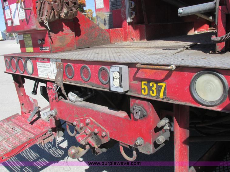 image for item K2212 2005 GMC C8500 digger derrick truck