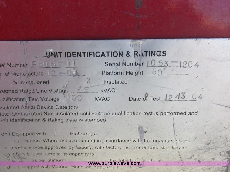 image for item K2212 2005 GMC C8500 digger derrick truck