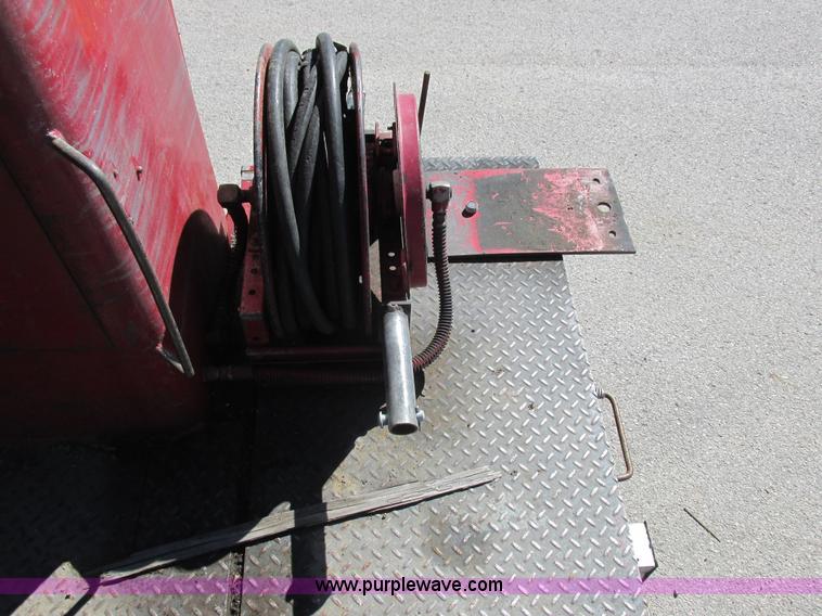 image for item K2212 2005 GMC C8500 digger derrick truck