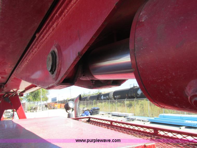 image for item K2212 2005 GMC C8500 digger derrick truck