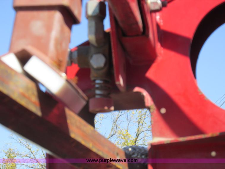 image for item K2212 2005 GMC C8500 digger derrick truck