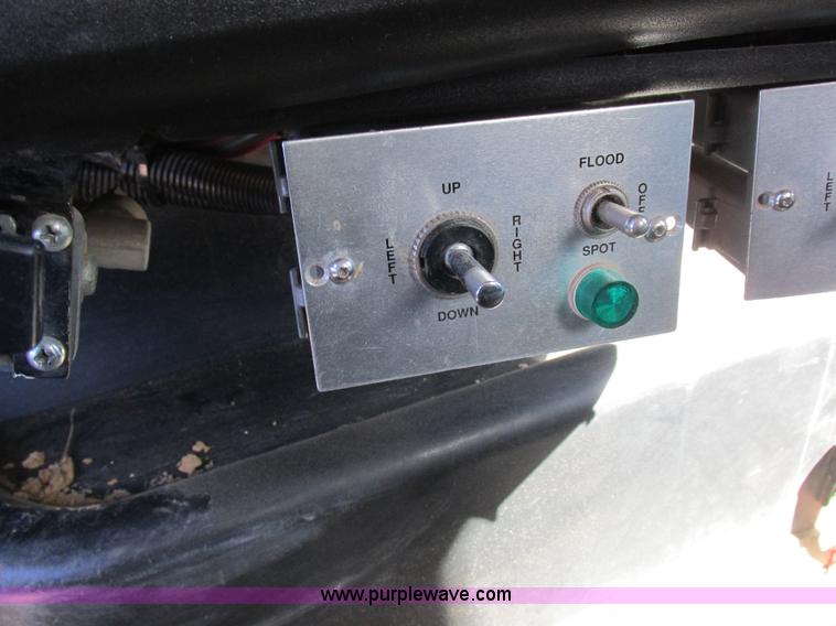 image for item K2212 2005 GMC C8500 digger derrick truck