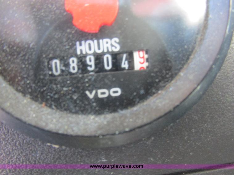 image for item K2212 2005 GMC C8500 digger derrick truck