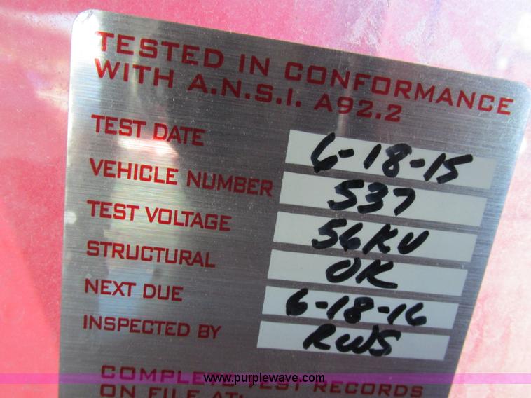 image for item K2212 2005 GMC C8500 digger derrick truck