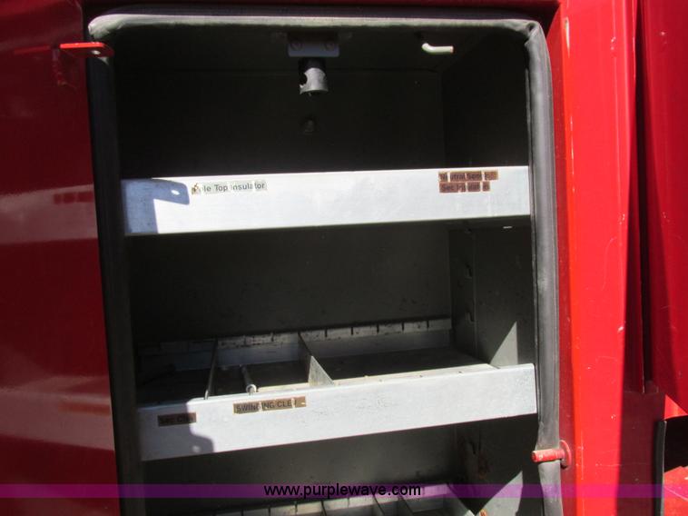 image for item K2213 2005 GMC C8500 digger derrick truck