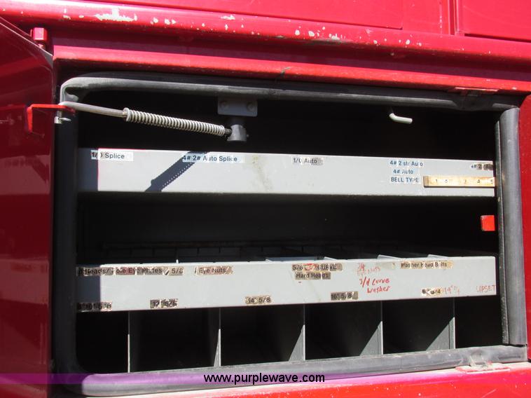 image for item K2213 2005 GMC C8500 digger derrick truck