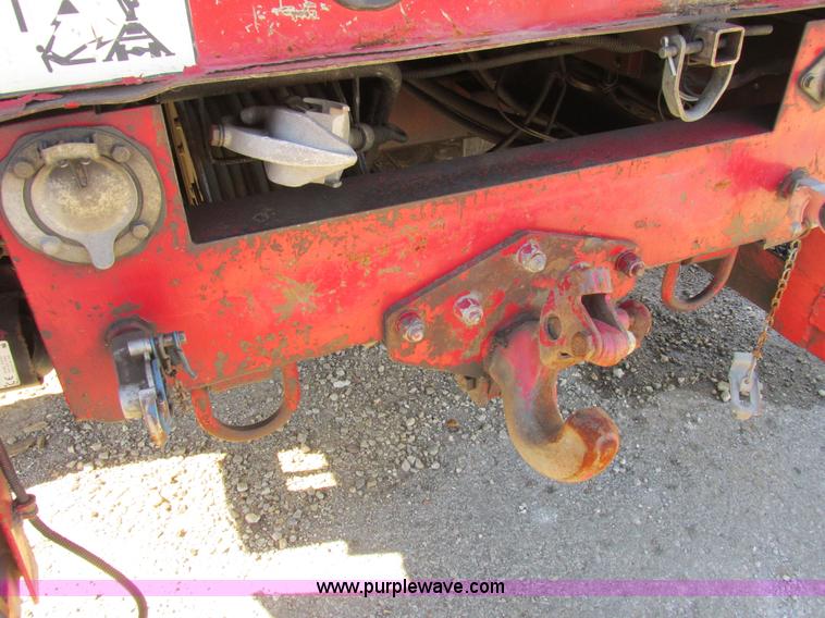 image for item K2213 2005 GMC C8500 digger derrick truck