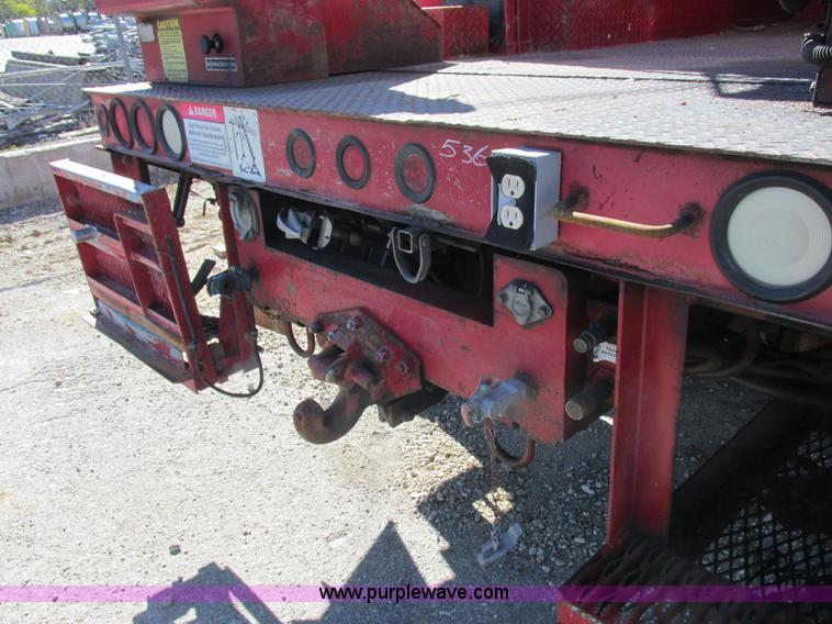 image for item K2213 2005 GMC C8500 digger derrick truck