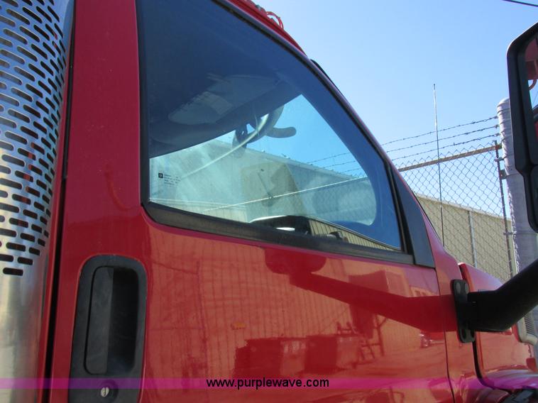 image for item K2213 2005 GMC C8500 digger derrick truck