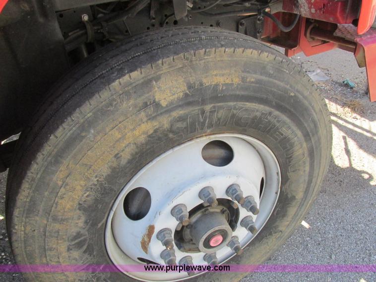 image for item K2213 2005 GMC C8500 digger derrick truck