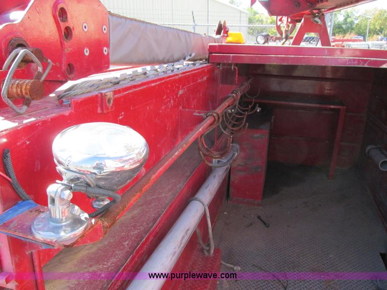 image for item K2213 2005 GMC C8500 digger derrick truck